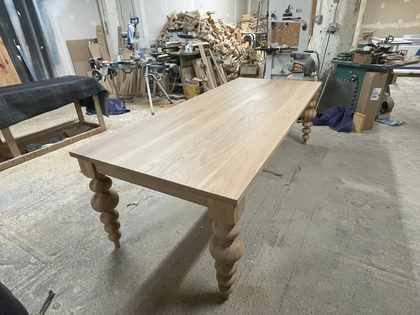 Alice Turned Leg Dining Table - White Oak - Mist Finish