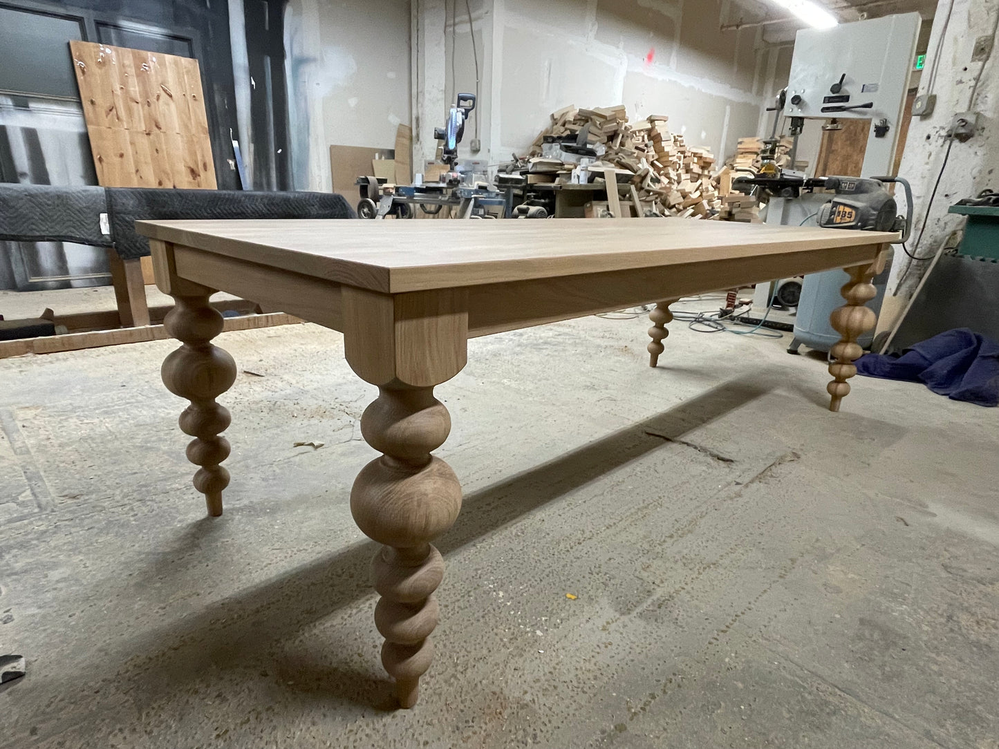 Alice Turned Leg Dining Table - White Oak - Mist Finish