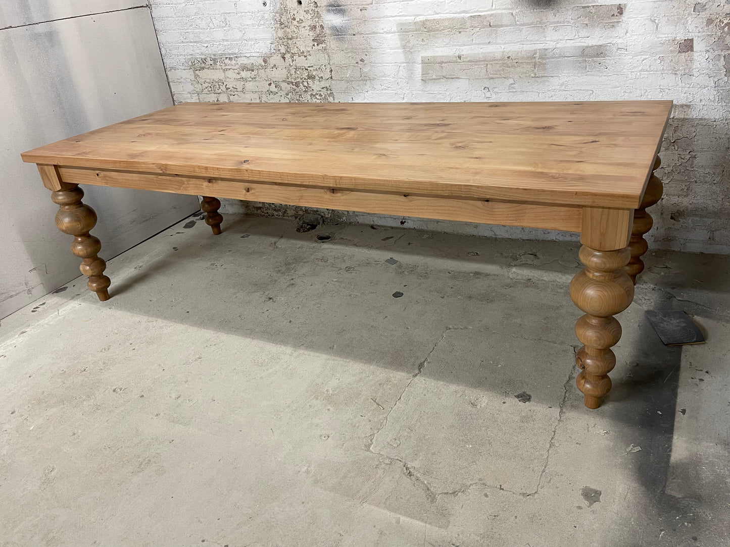 Alice Turned Leg Dining Table - Early American