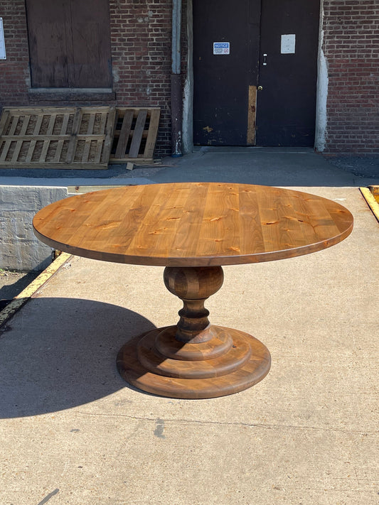 Free shipping - ALDER, Red oak, or Ash - round pedestal table